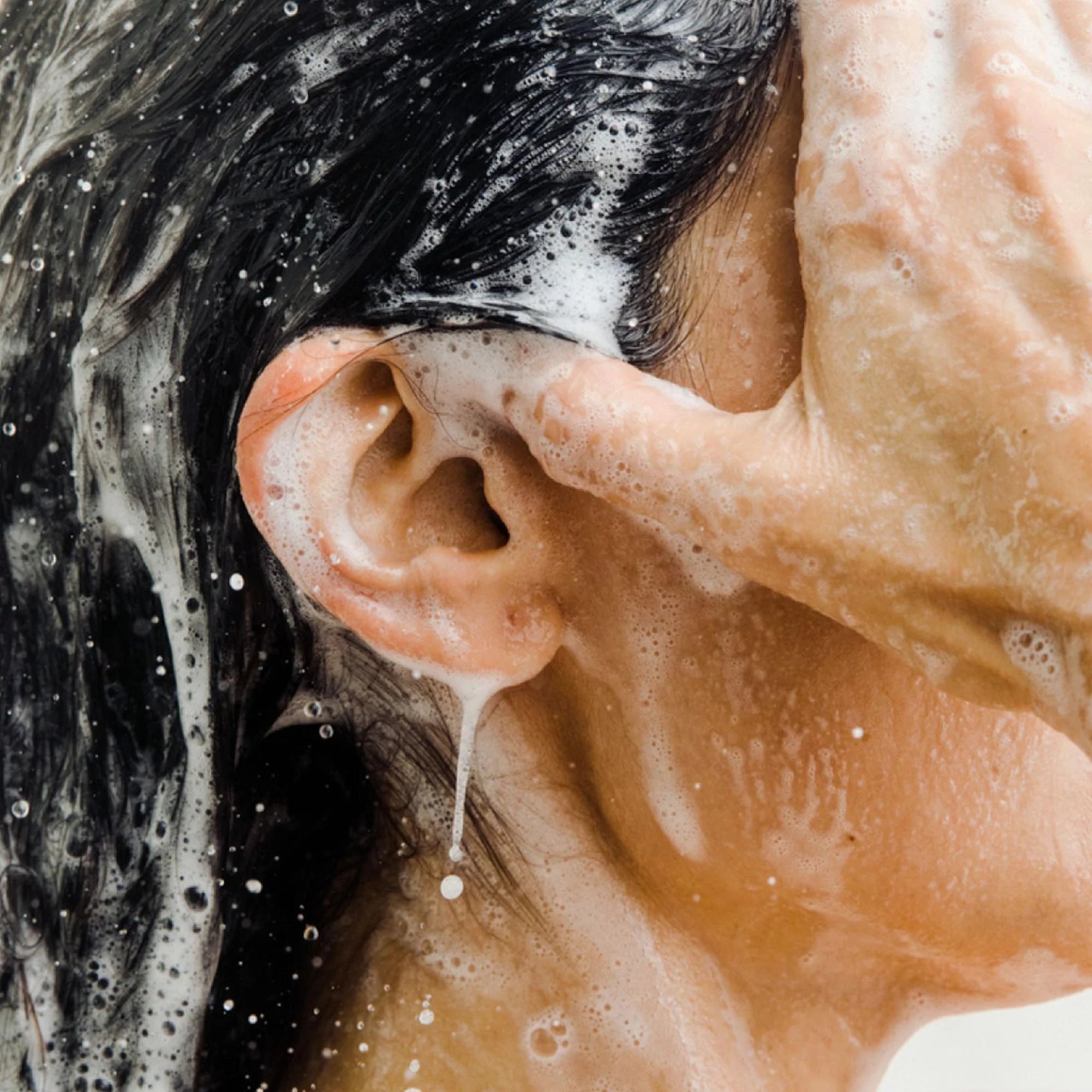 ATTITUDE Super leaves™ - Essential Oils  Volumizing Shampoo