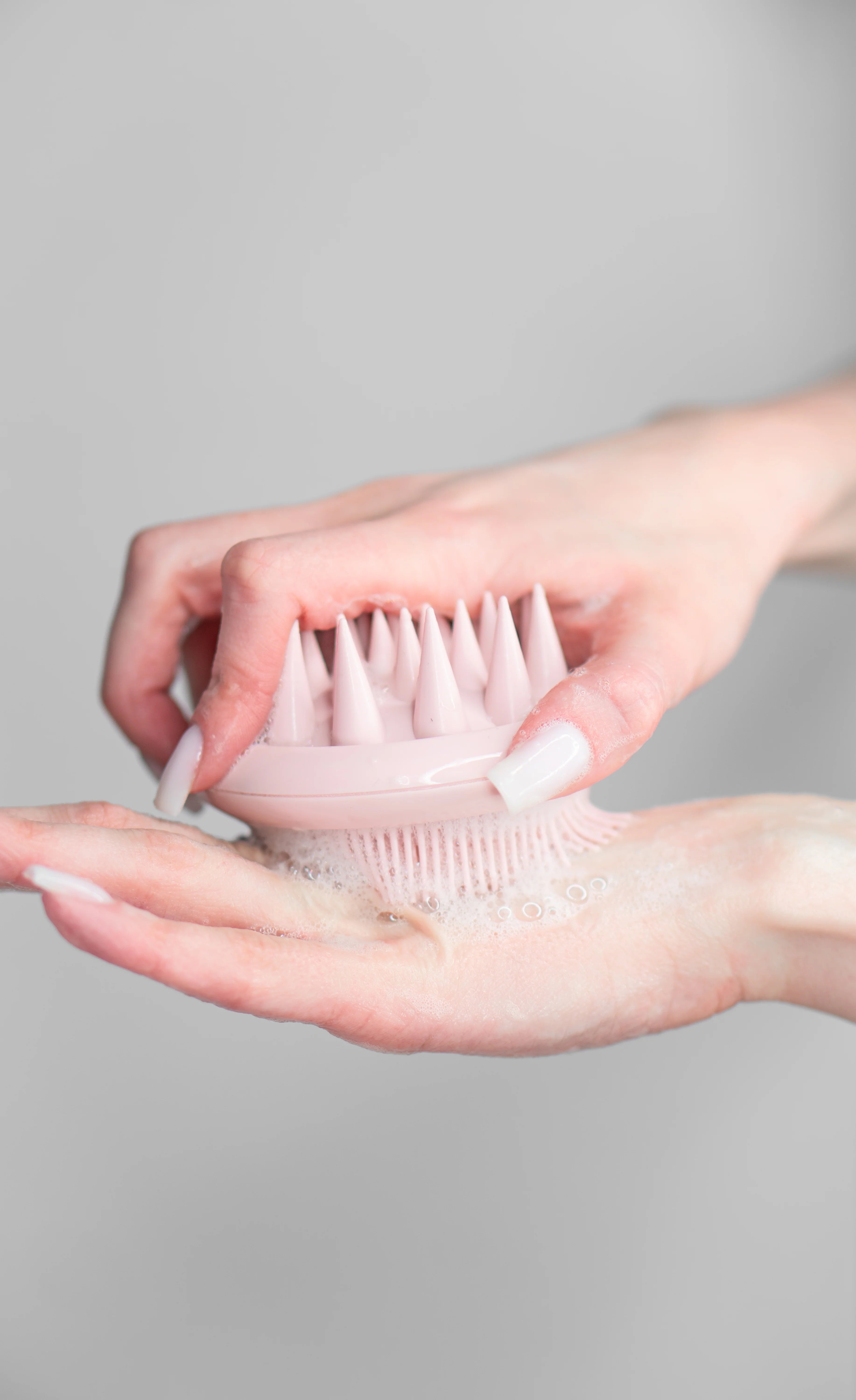 GLOV® 3-in-1 Body and Scalp Massager